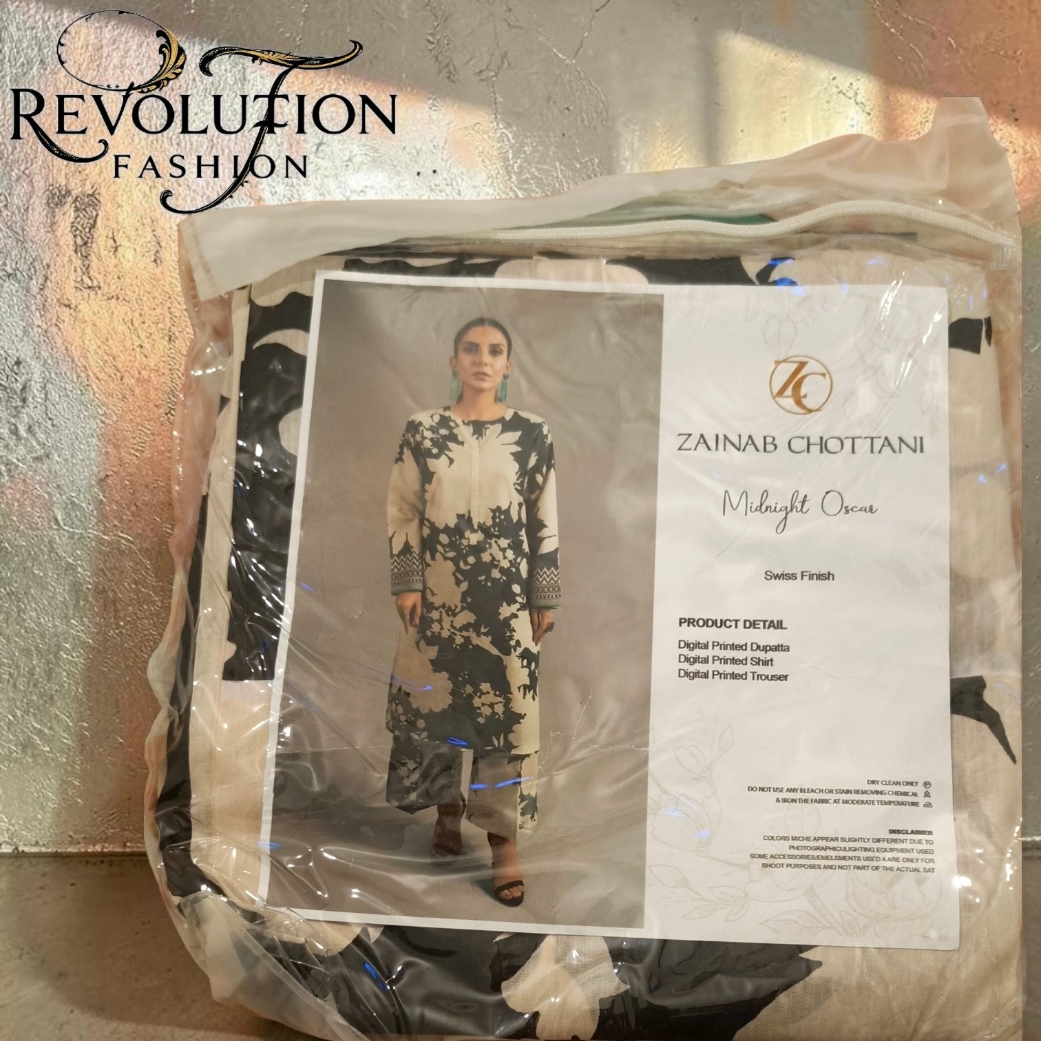 ZAINAB CHOTTANI 3-PIECE DIGITAL PIRINTED SHIRT DIGITAL PIRINTED DUPATTA DIGITAL PIRINTED TRAUSER